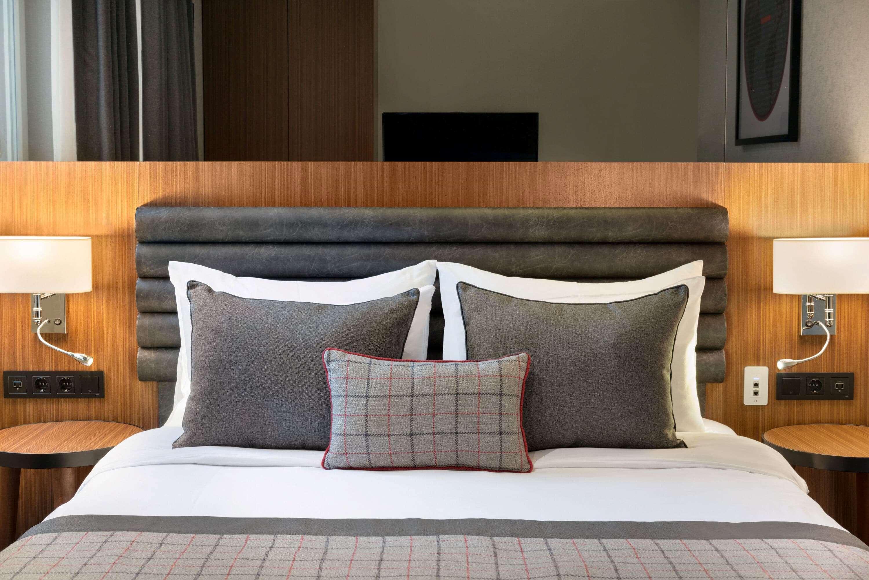 Ramada By Wyndham Budapest City Center Екстериор снимка