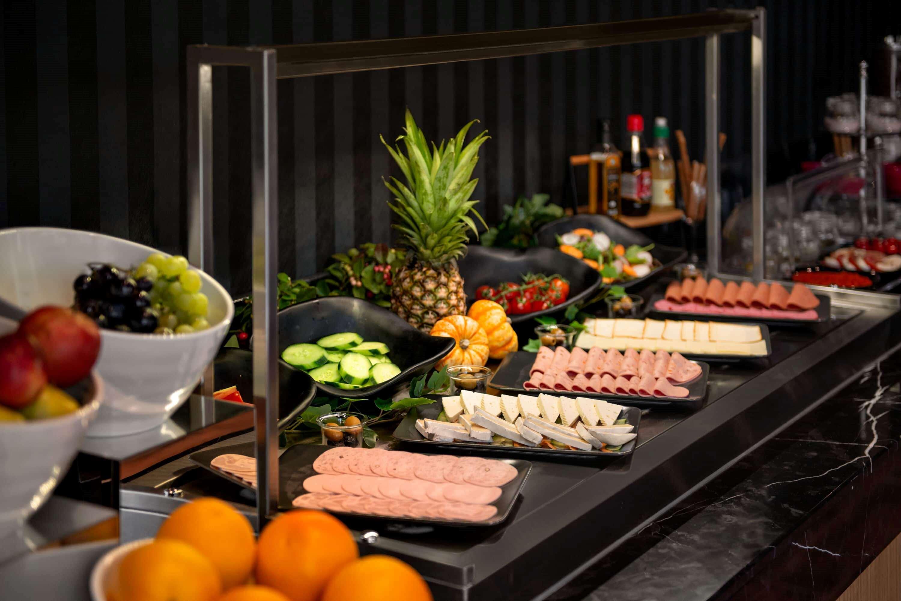 Ramada By Wyndham Budapest City Center Екстериор снимка