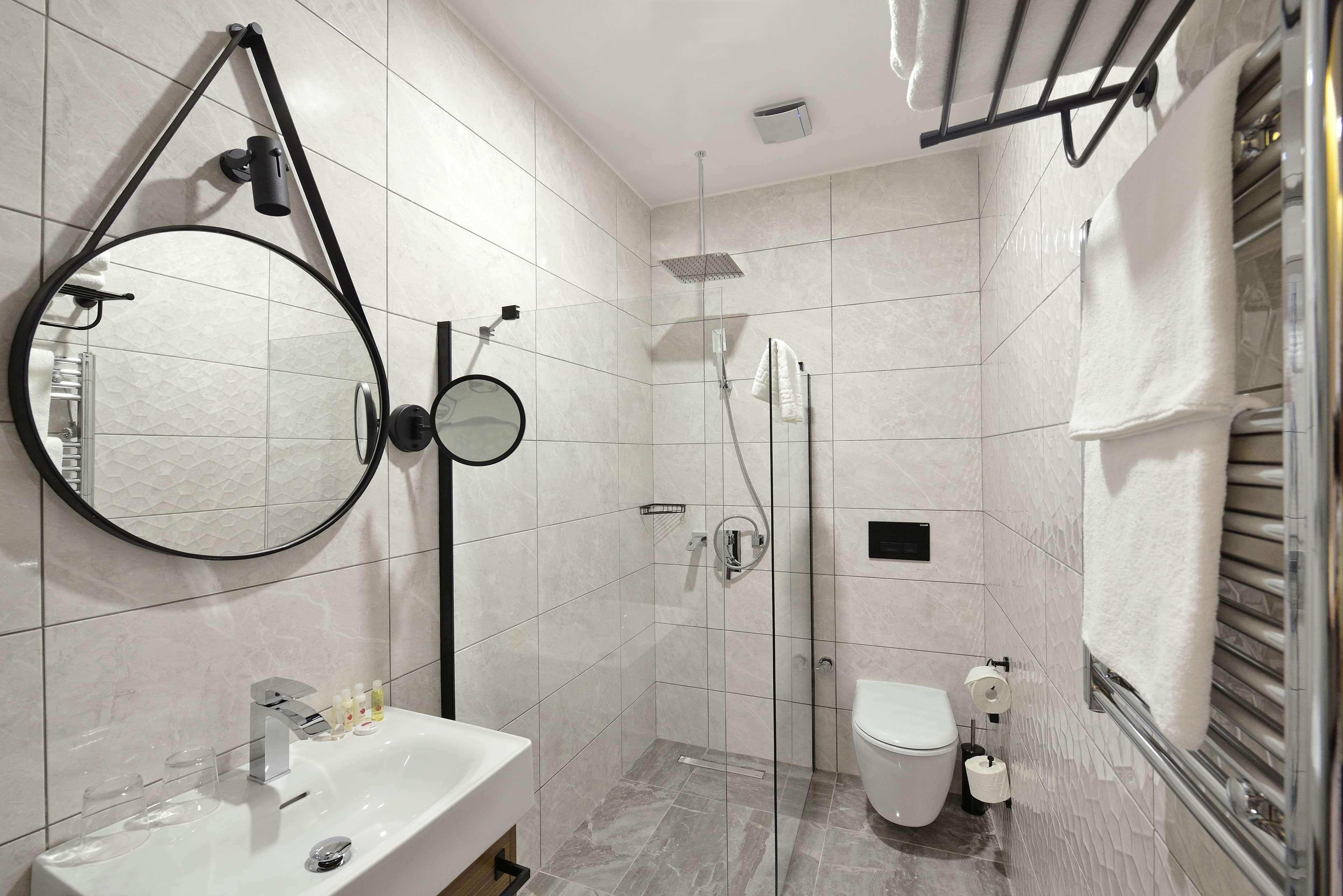 Ramada By Wyndham Budapest City Center Екстериор снимка