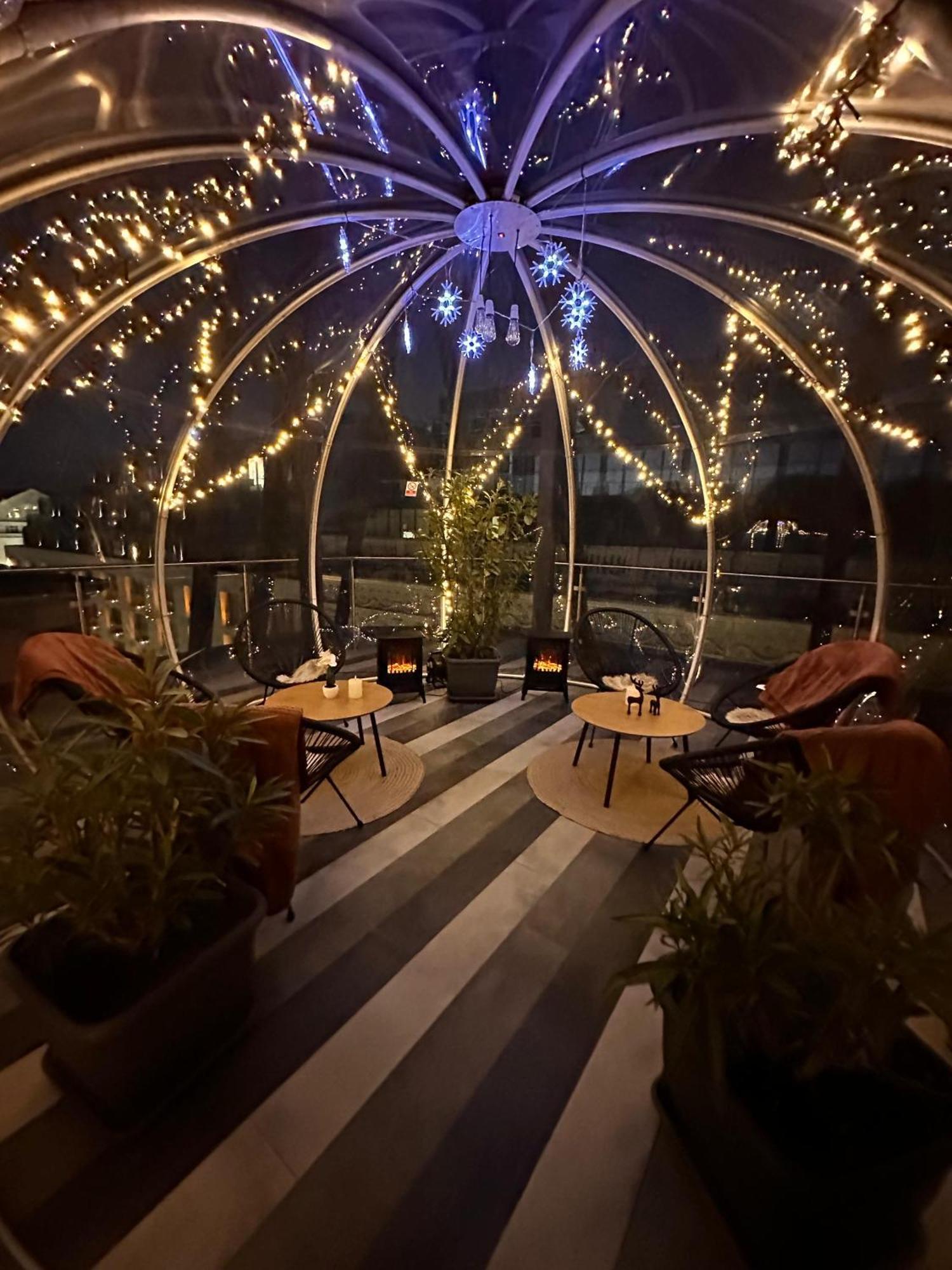 Ramada By Wyndham Budapest City Center Екстериор снимка